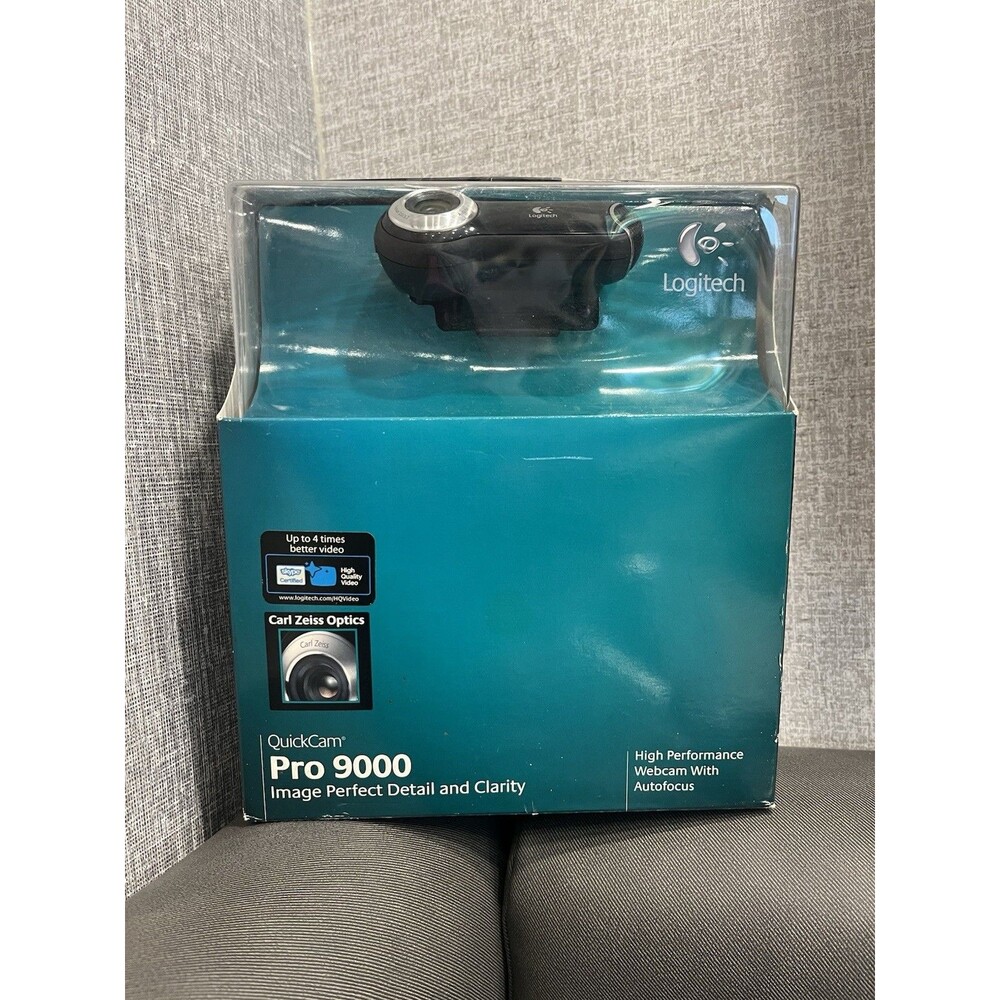 Logitech Webcam Pro 9000 High Definition HD Video Auto Focus Microphone